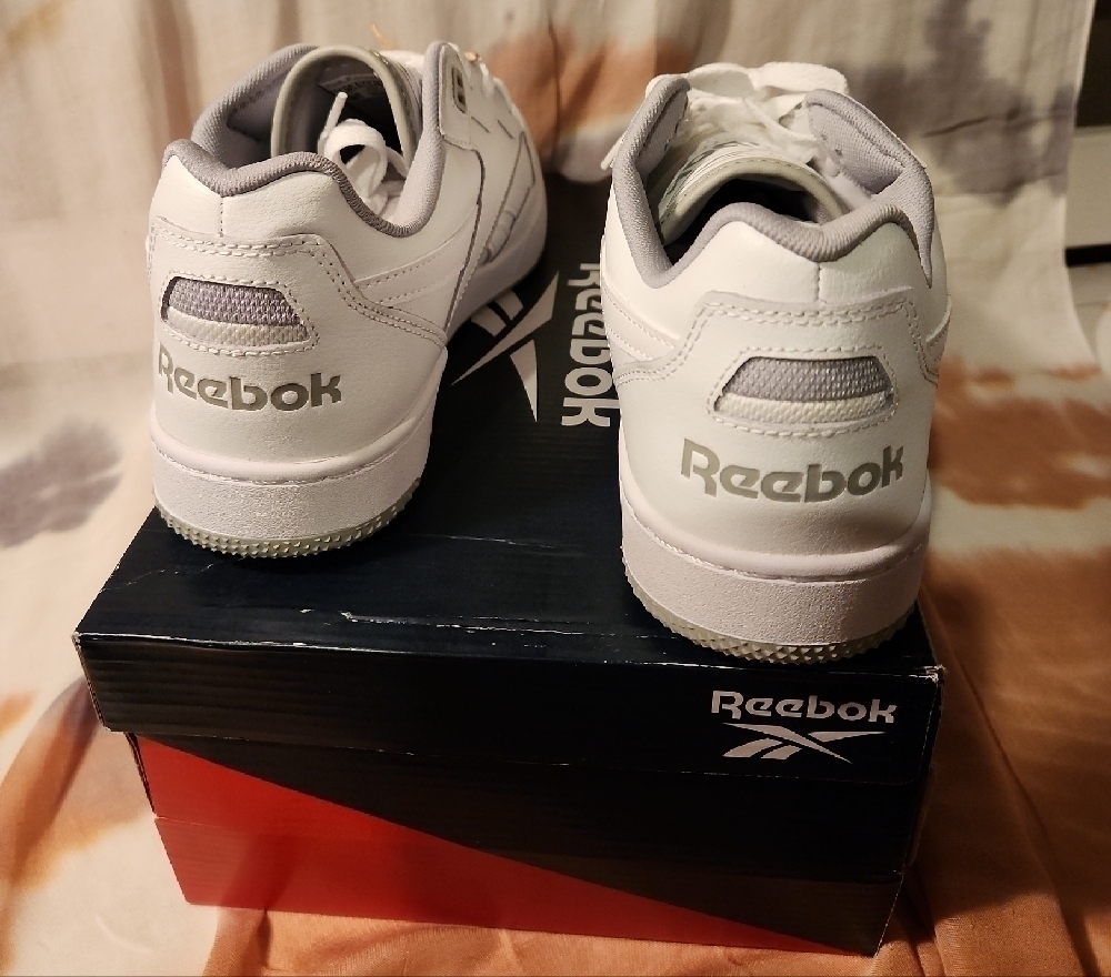 Reebok BB 4000 II Sneakers White Gray Women's Size 11 - Picture 6 of 10